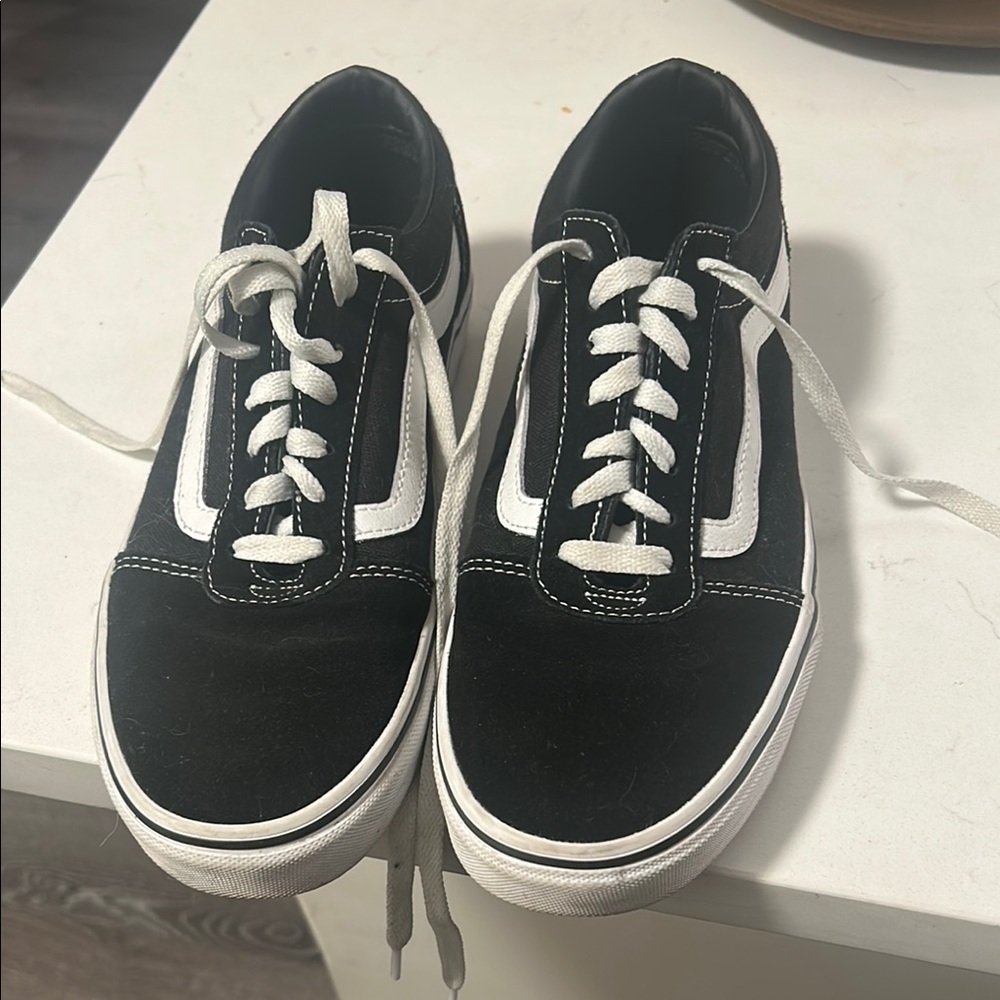 Vans Black & White Old Skool Low Top Sneakers